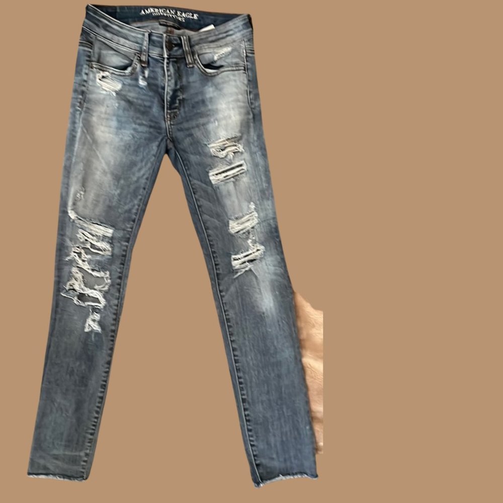 American eagles outfitters super super stretch skinny jeans size 2
